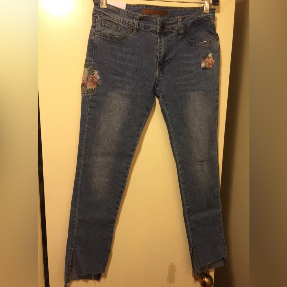 NWT Joe's Jeans Girls The Markie Mid Rise Skinny Ankle Floral Embroidered